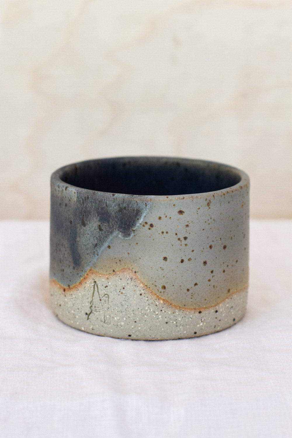 Dimple Sage Ash 8oz
